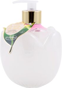 Strawberry-decorsoup-simplepleassures